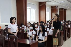 Cơ hội việc làm của các ngành liên quan đến ngôn ngữ Anh 